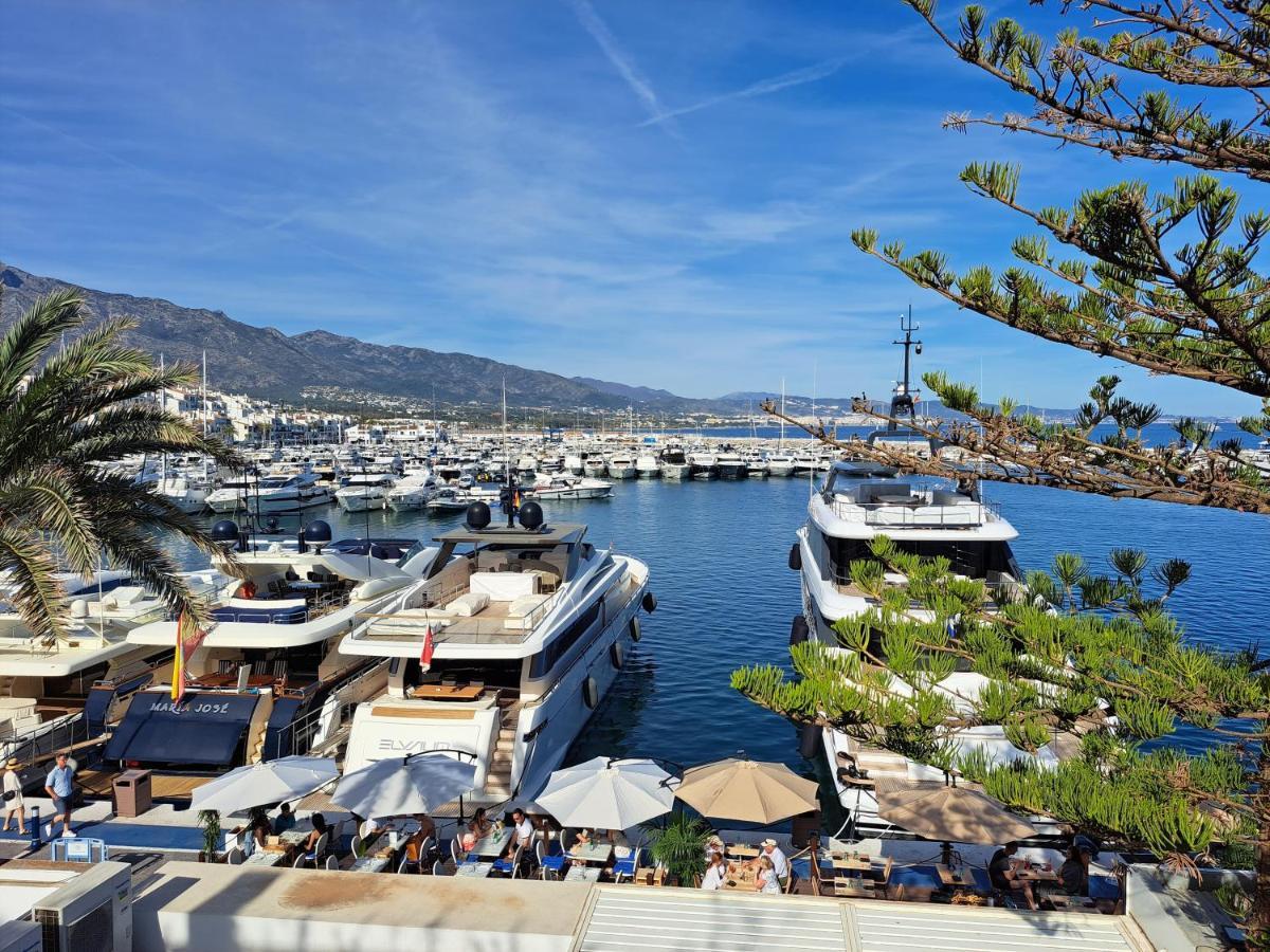 Private Suites In Huge Penthouse 1St Line Puerto Banus, Incredible Views, Jacuzzis Marbella Dış mekan fotoğraf